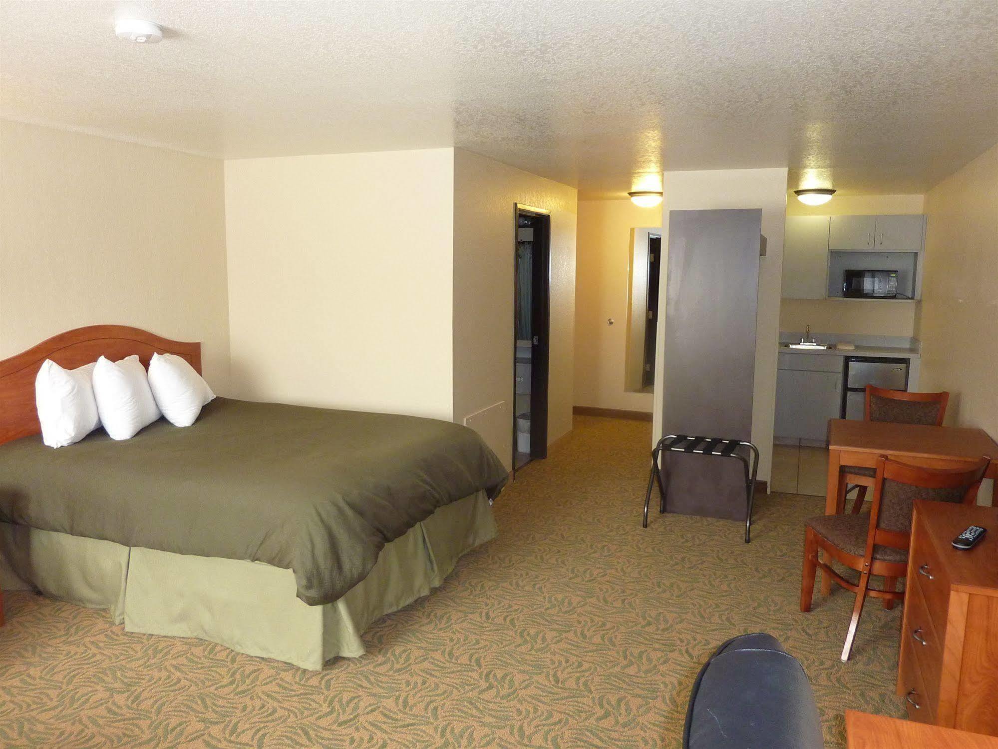 Best Western - Capitol