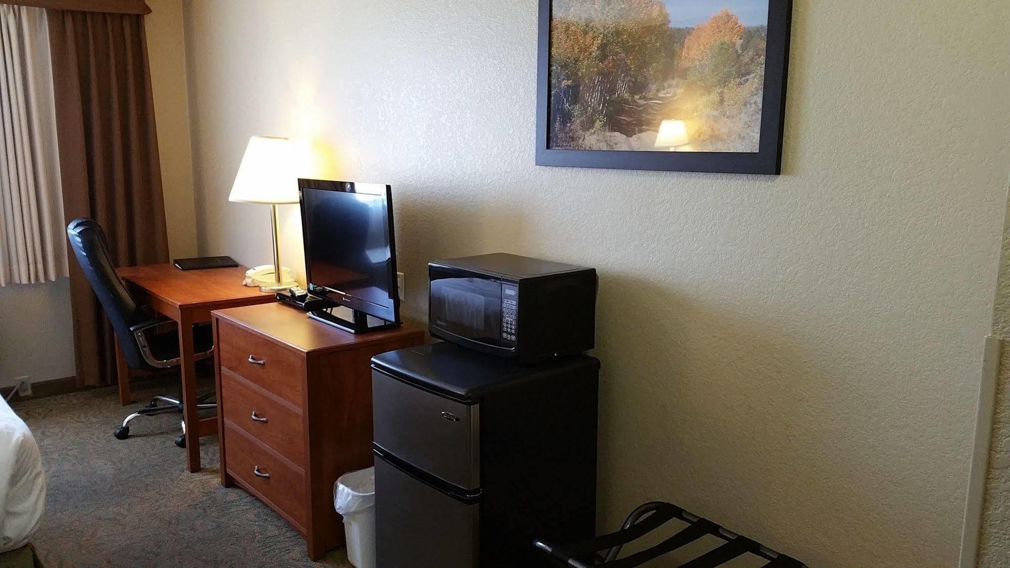 Best Western - Capitol 2*